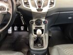 Ford Fiesta 2010 Valkoinen