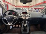 Ford Fiesta 2010 Valkoinen