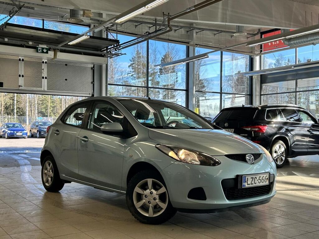 Mazda Mazda2 2010 Sininen