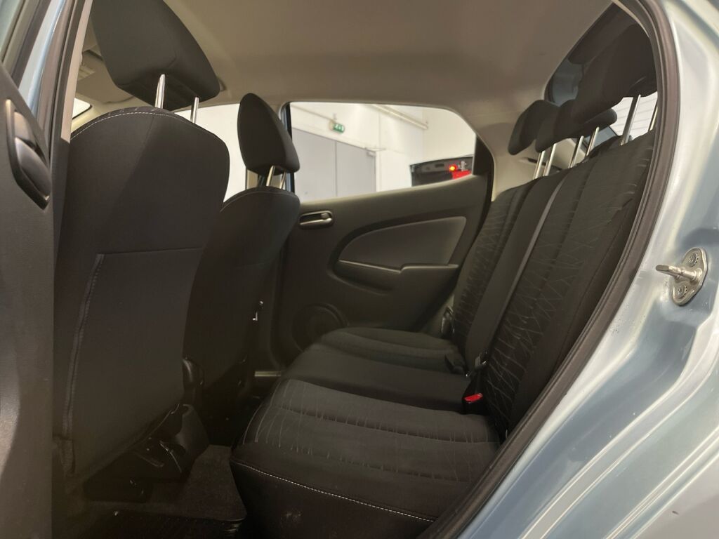 Mazda Mazda2 2010 Sininen
