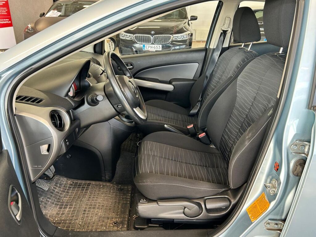 Mazda Mazda2 2010 Sininen