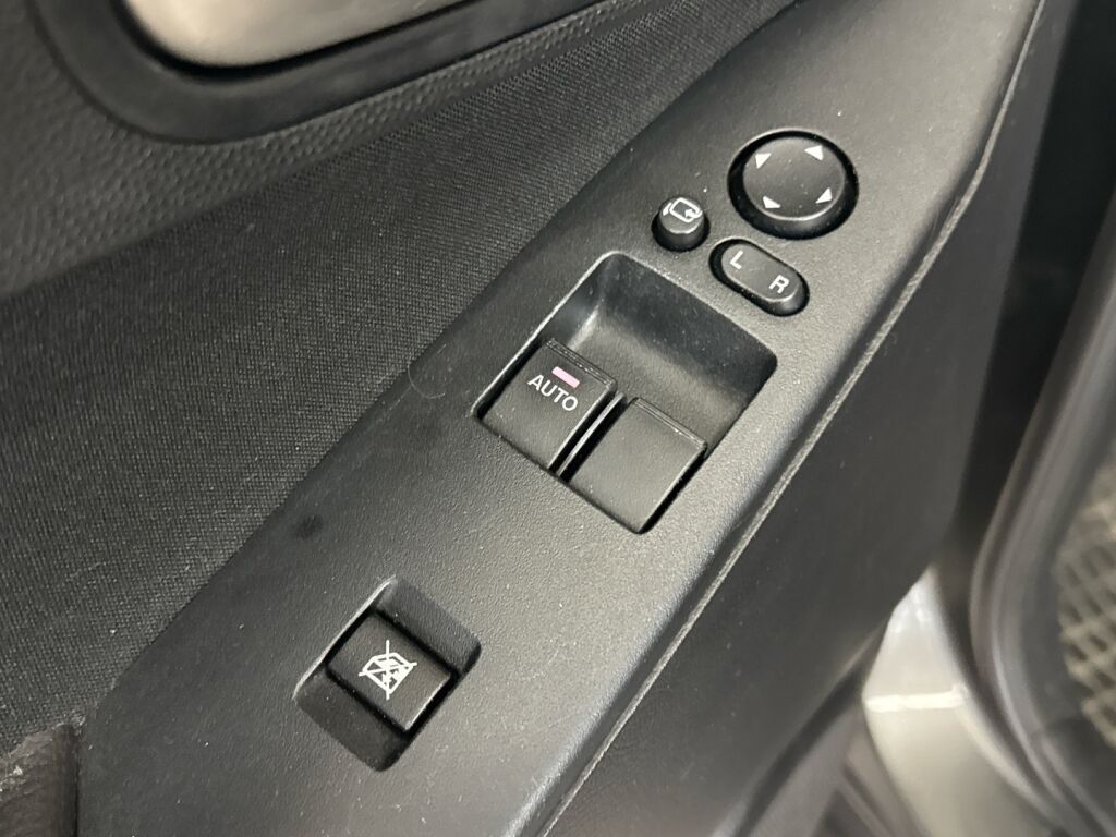 Mazda Mazda3 2011 Harmaa