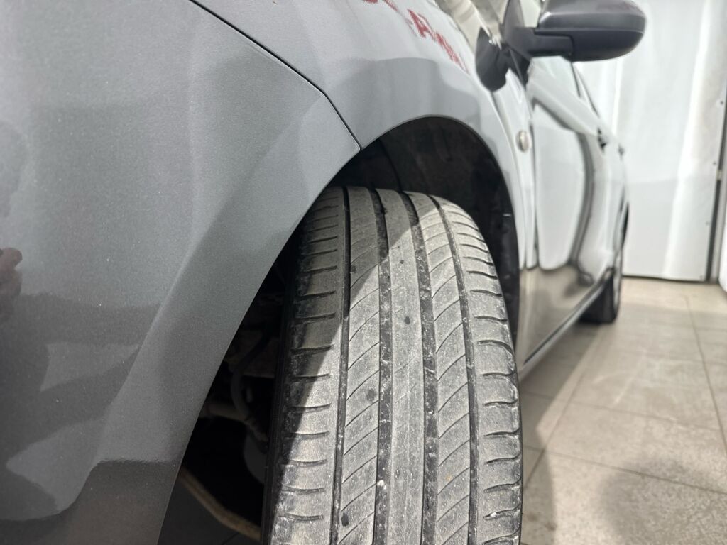 Mazda Mazda3 2011 Harmaa