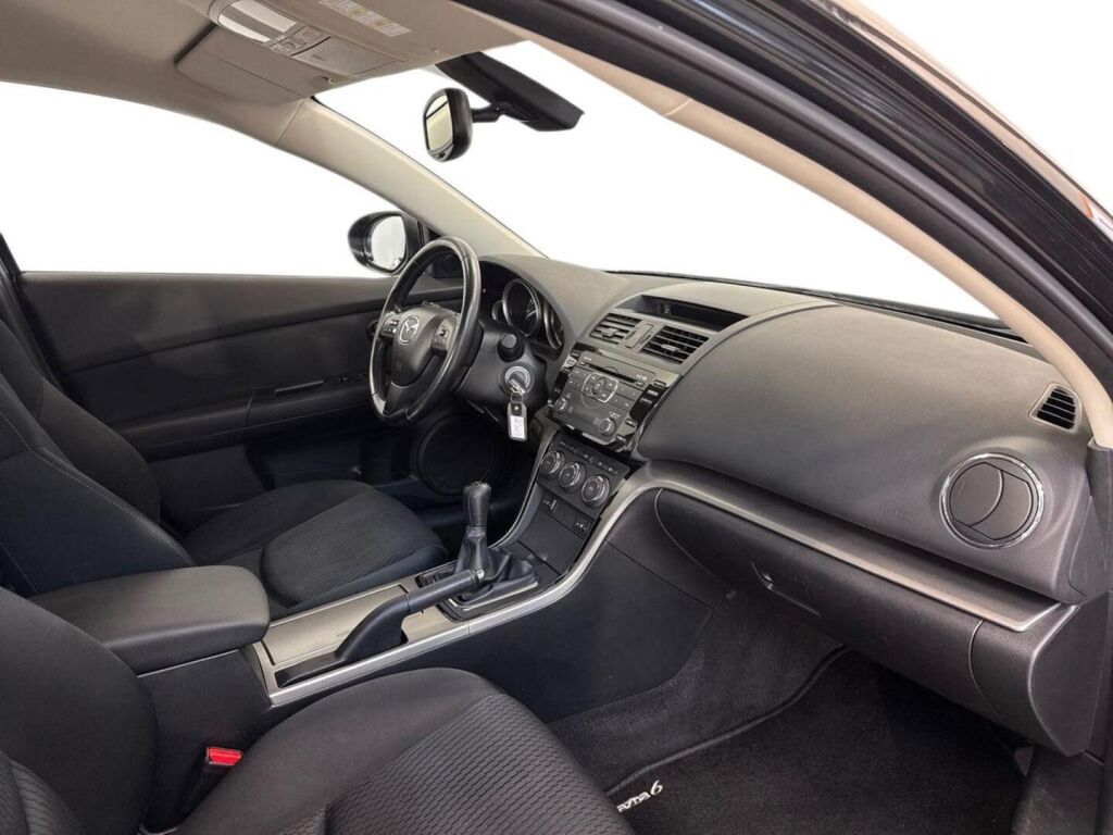 Mazda Mazda6 2012 Musta