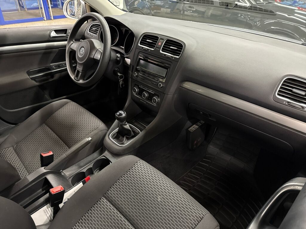 Volkswagen Golf 2011 Harmaa