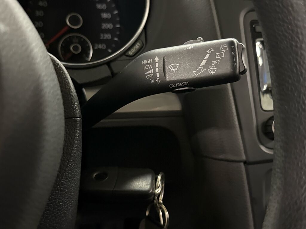 Volkswagen Golf 2011 Harmaa