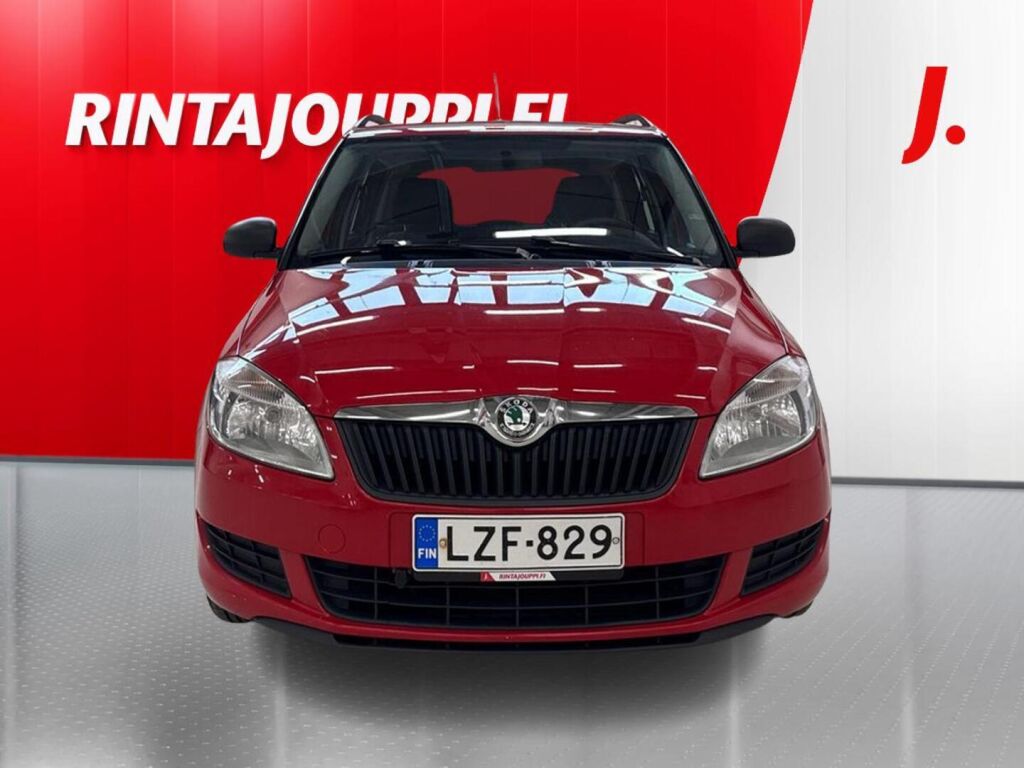 Skoda Fabia Combi 1,2 TSI 85 Classic 2010, kuva 4/31