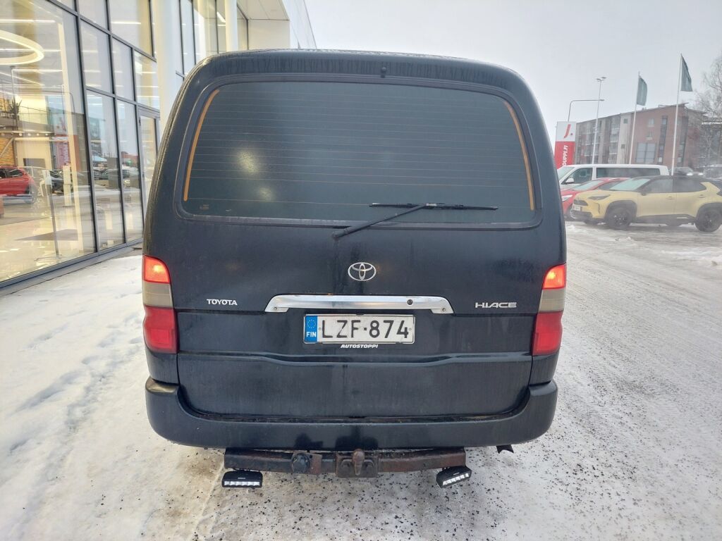 Toyota Hiace 2010 Musta