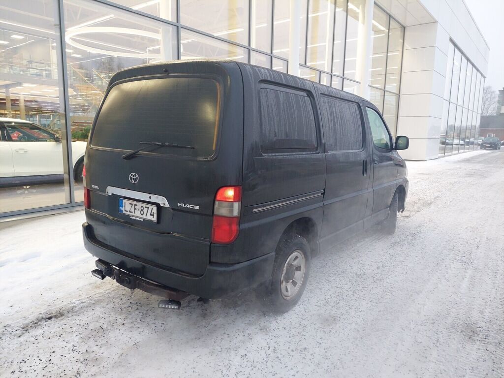 Toyota Hiace 2010 Musta