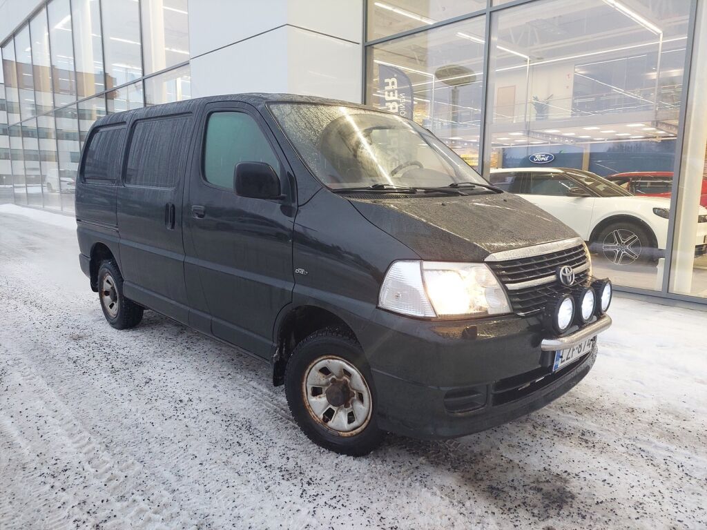 Toyota Hiace 2010 Musta