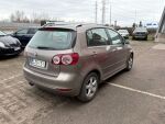 Volkswagen Golf Plus 2010 Ruskea (beige)