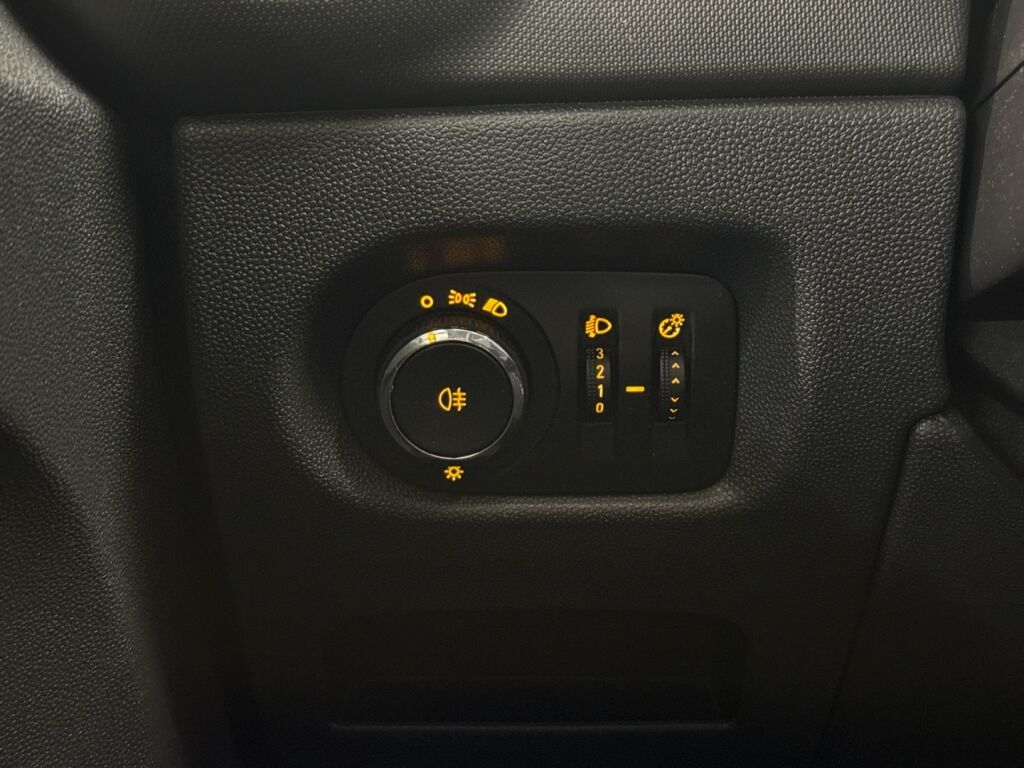 Opel Corsa 2010 Harmaa