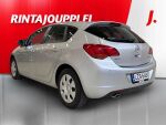 Opel Astra 2011 Hopea