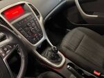 Opel Astra 2011 Hopea