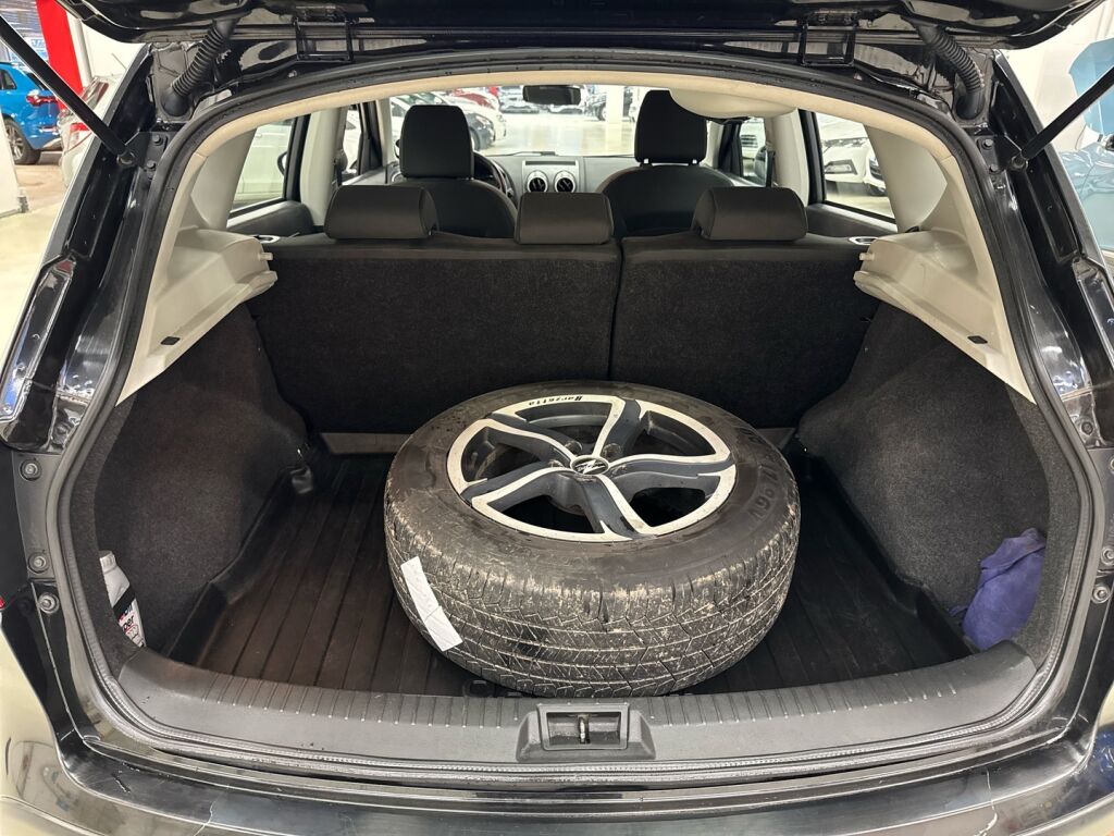 Nissan Qashqai 2011 Musta