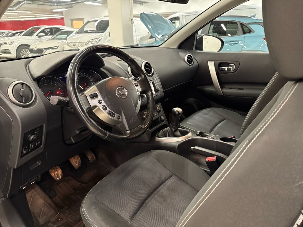 Nissan Qashqai 2011 Musta