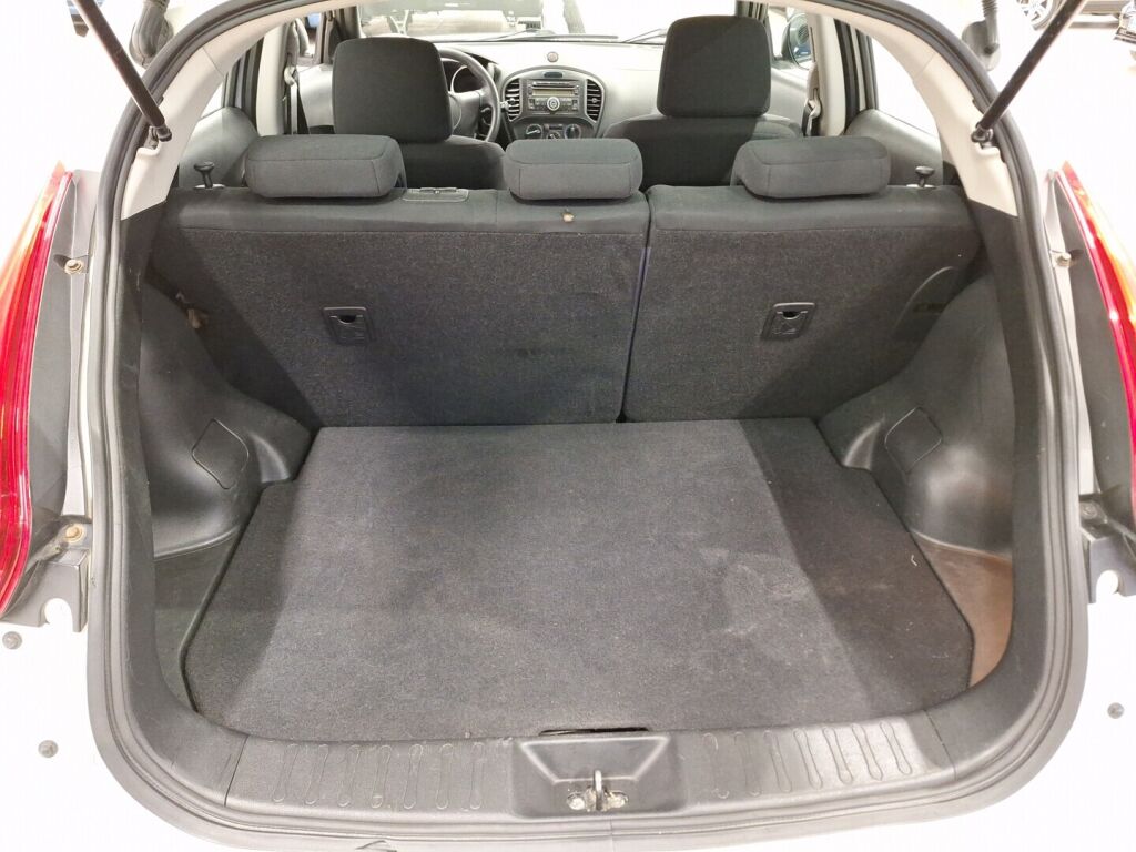 Nissan Juke 2011 Valkoinen