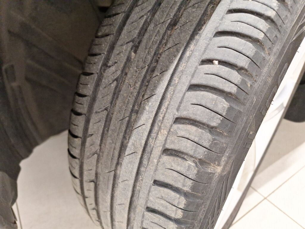 Nissan Juke 2011 Valkoinen