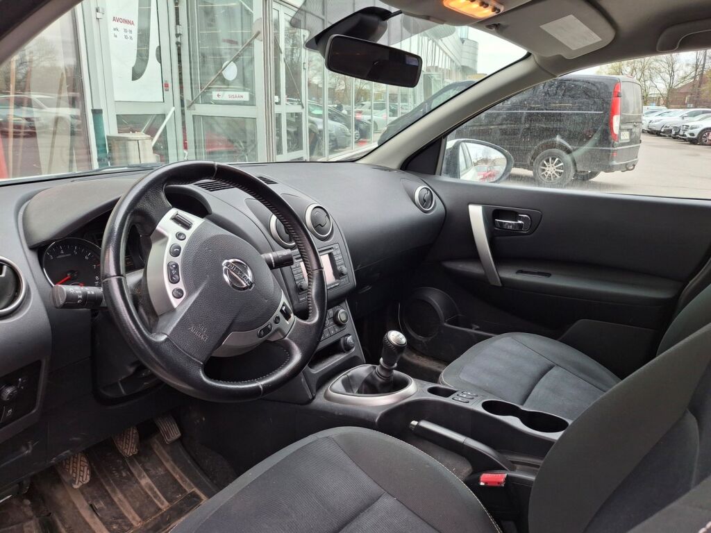 Nissan Qashqai 2011 Valkoinen