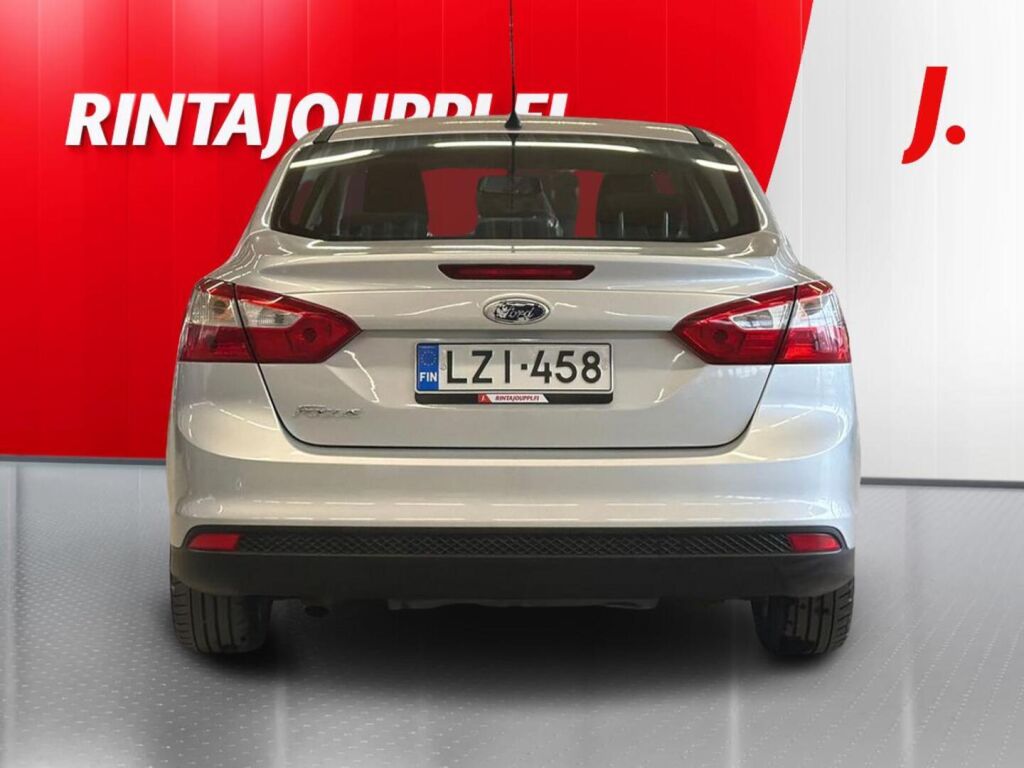 Ford Focus 2012 Harmaa