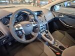Ford Focus 2012 Harmaa