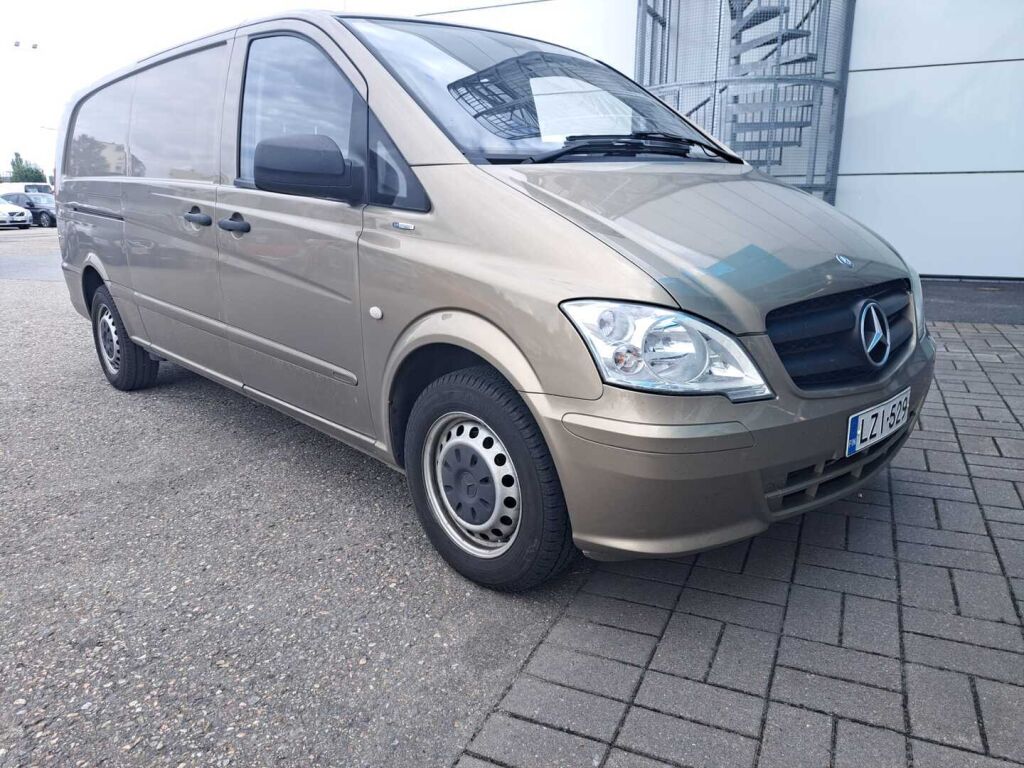 Mercedes-Benz Vito 2011 Ruskea (beige)
