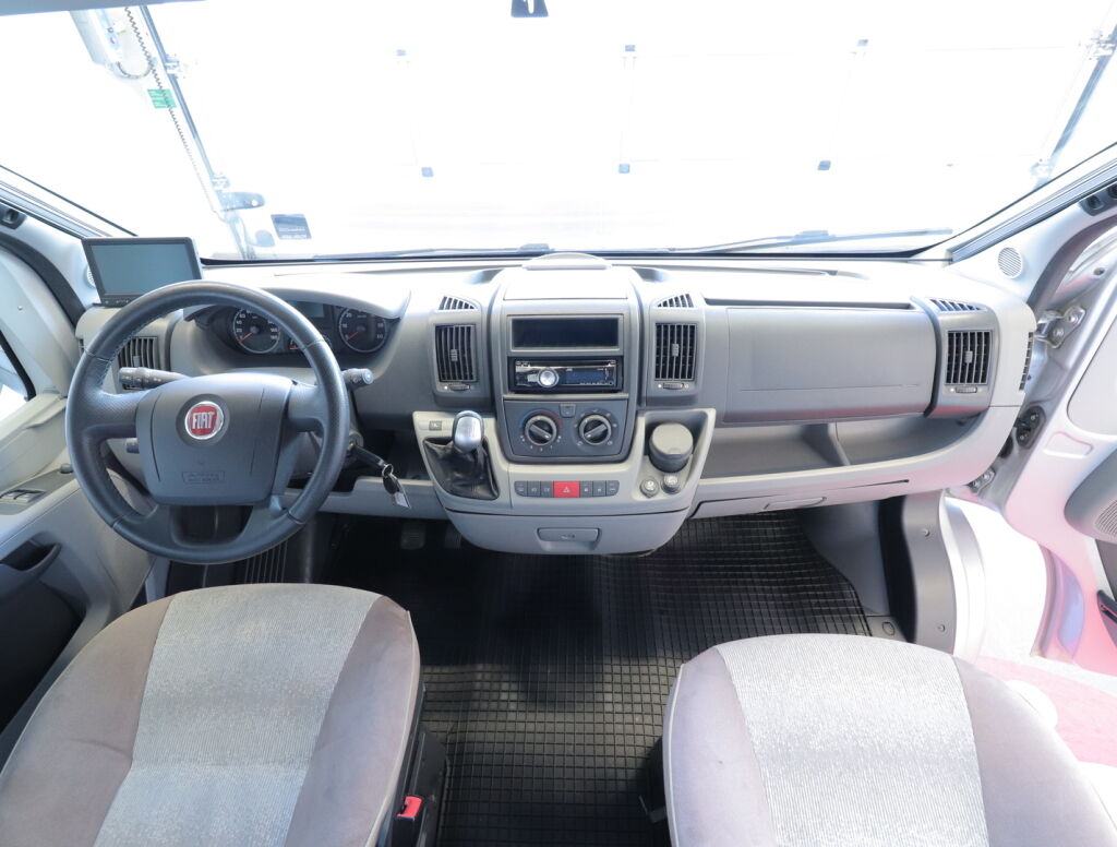 Adria CORAL S 670 SL 2011 Hopea