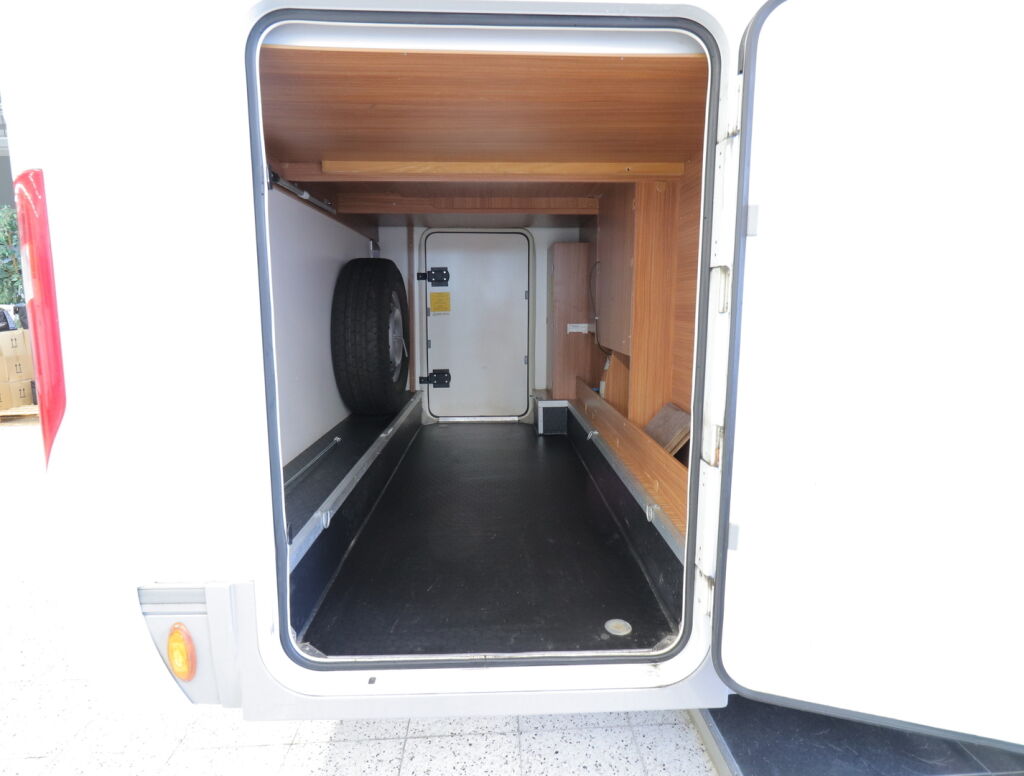 Adria CORAL S 670 SL 2011 Hopea