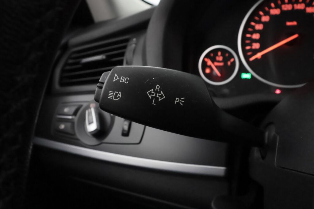 BMW X3 2011 Punainen