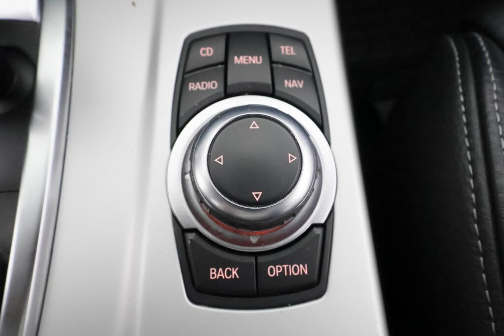 BMW X3 2011 Punainen