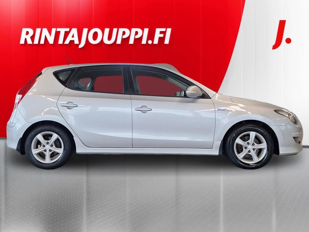 Hyundai i30 2012 Hopea