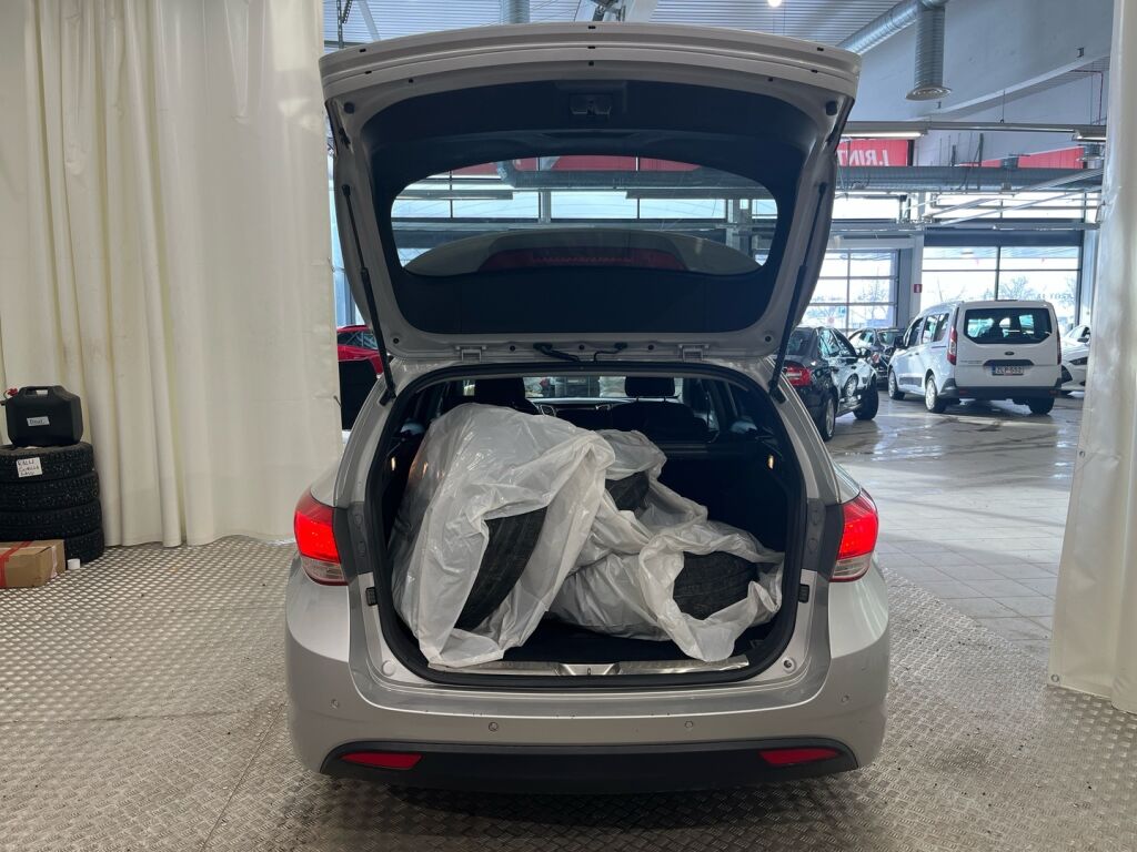 Hyundai i40 2012 Hopea