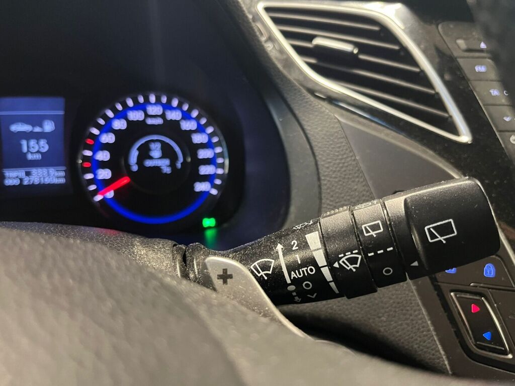 Hyundai i40 2012 Hopea