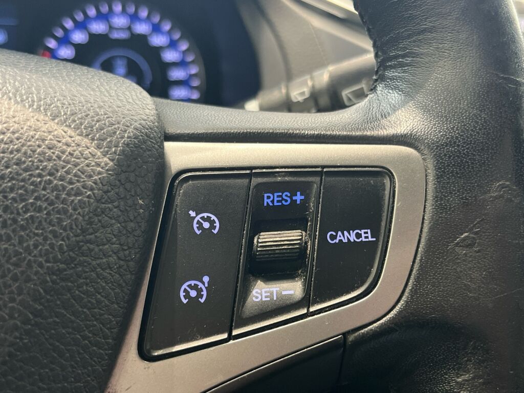 Hyundai i40 2012 Hopea