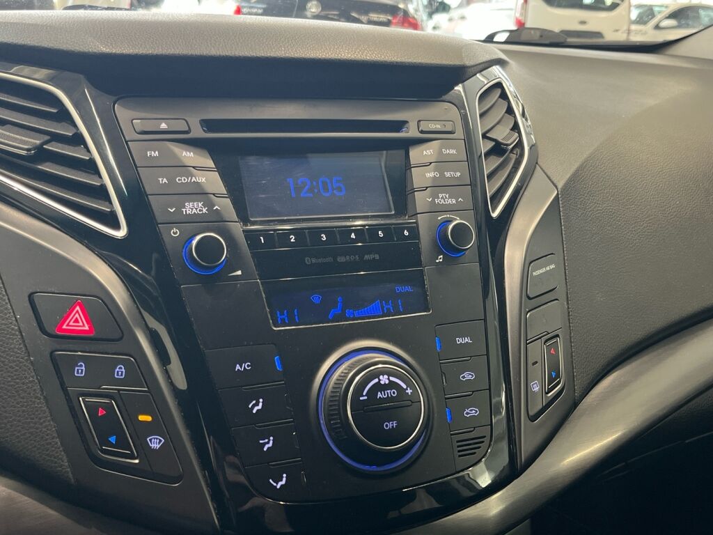 Hyundai i40 2012 Hopea