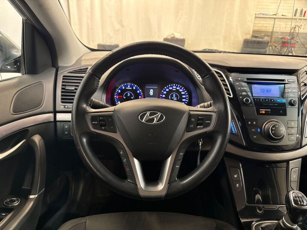 Hyundai i40 2012 Harmaa