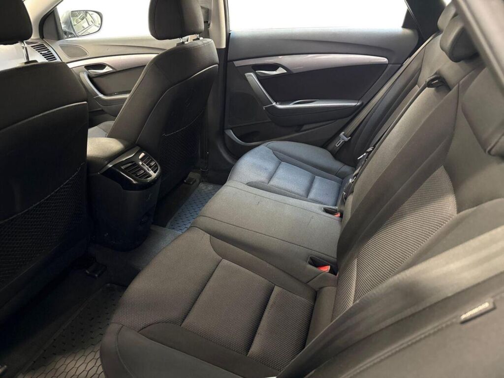 Hyundai i40 2012 Harmaa