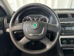 Skoda Octavia 2011 Ruskea (beige)