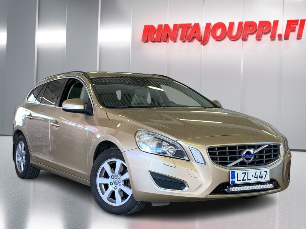 Volvo V60 2011 Ruskea (beige)