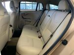 Volvo V60 2011 Ruskea (beige)