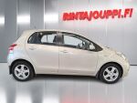 Toyota Yaris 2011 Hopea