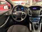 Ford Focus 2011 Punainen