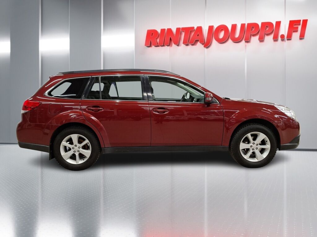 Subaru Outback 2011 Punainen
