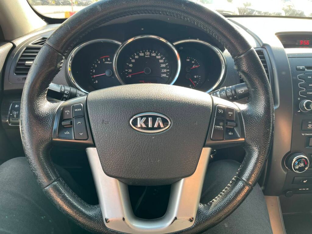 Kia Sorento 2012 Harmaa