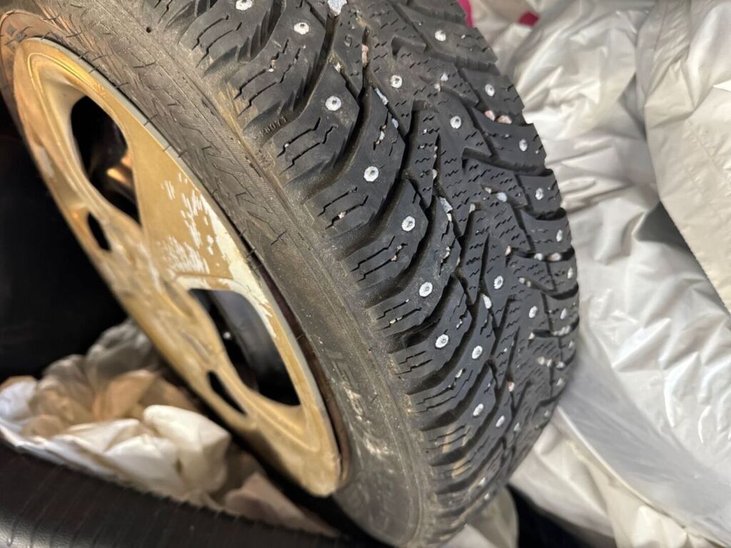 Kia Picanto 2012 Metallinhohto Ruskea (beige)