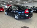 Skoda Octavia 2011 Musta