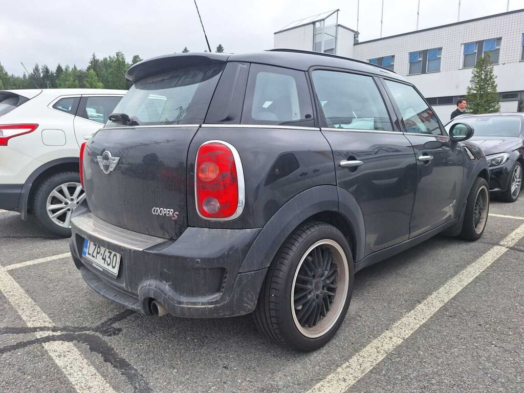 Mini Cooper S 2011 Musta
