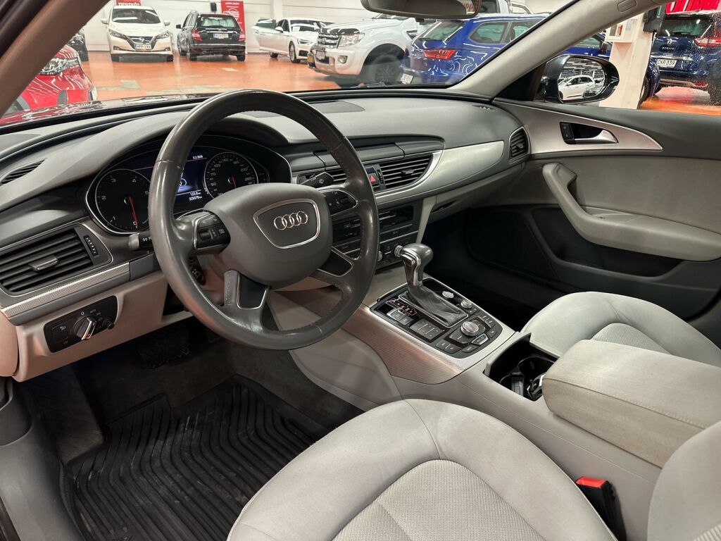 Audi A6 2011 Musta