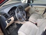 Volkswagen Touran 2011 Punainen