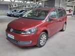 Volkswagen Touran 2011 Punainen
